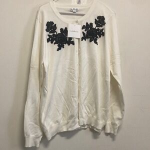 NWT/Croft & Barrow White Cardigan with Black Floral Design
